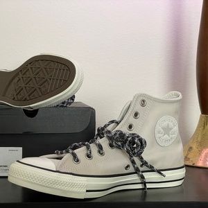 Converse Chuck Taylor All Star, sz 8 M, sz 10 W high top, soft suede, pale putty